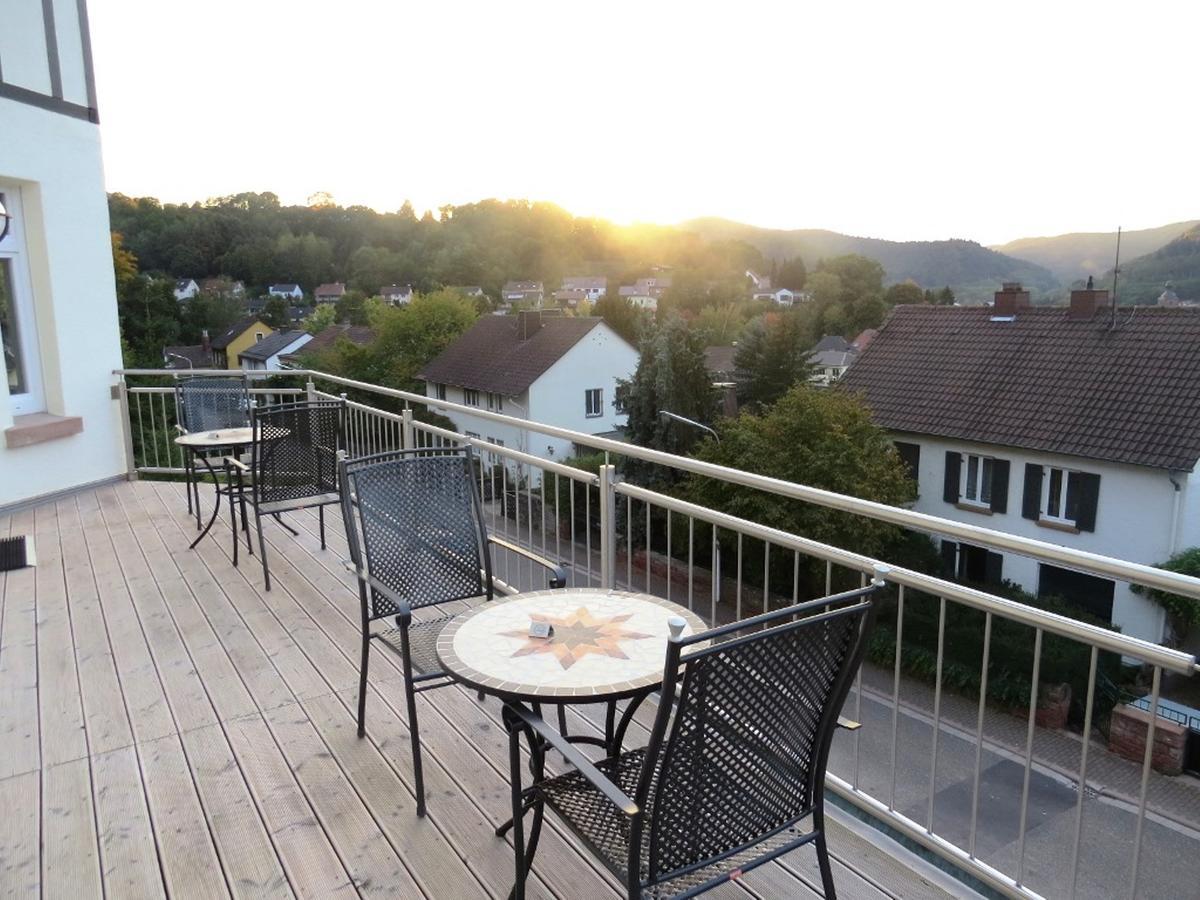 Villa Waldfrieden - Design Trifft Budget Annweiler am Trifels Esterno foto